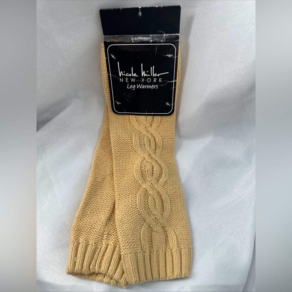 Nicole Miller New York Leg Warmers Osfm Acrylic Cable Knit Ribbed Cozy